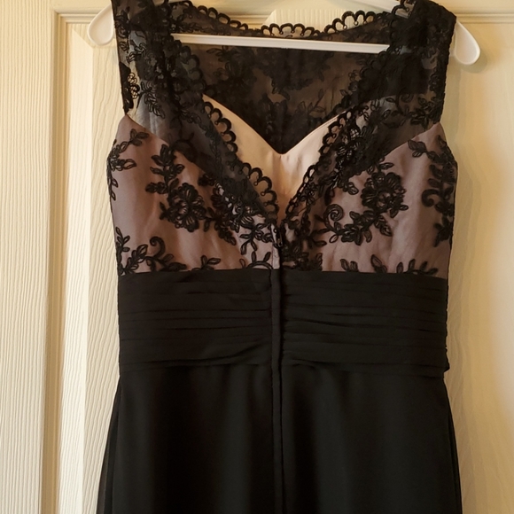 Formal Black dress - Picture 5 of 7